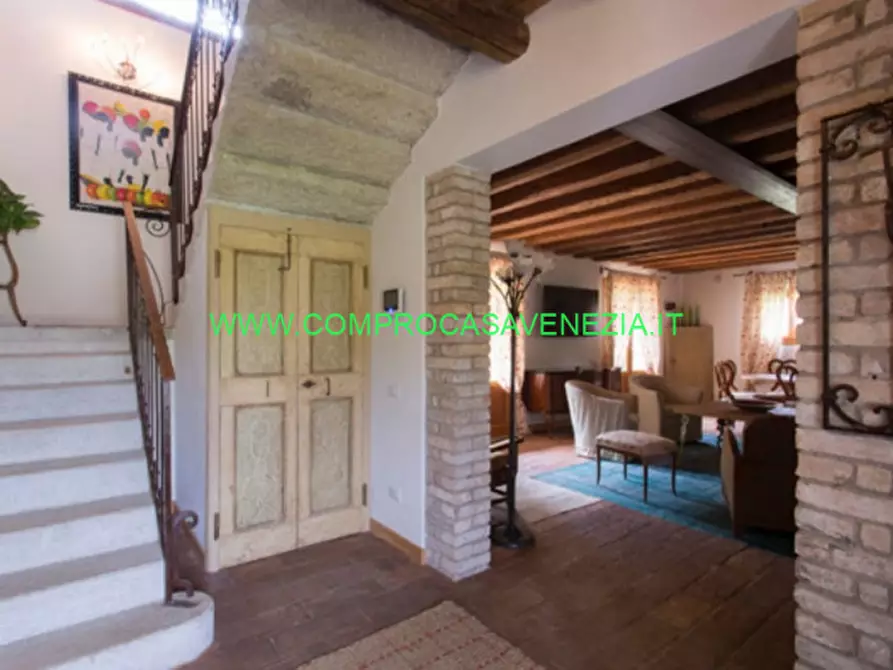 Immagine 9 di Bed & Breakfast in vendita  in sile a Spresiano
