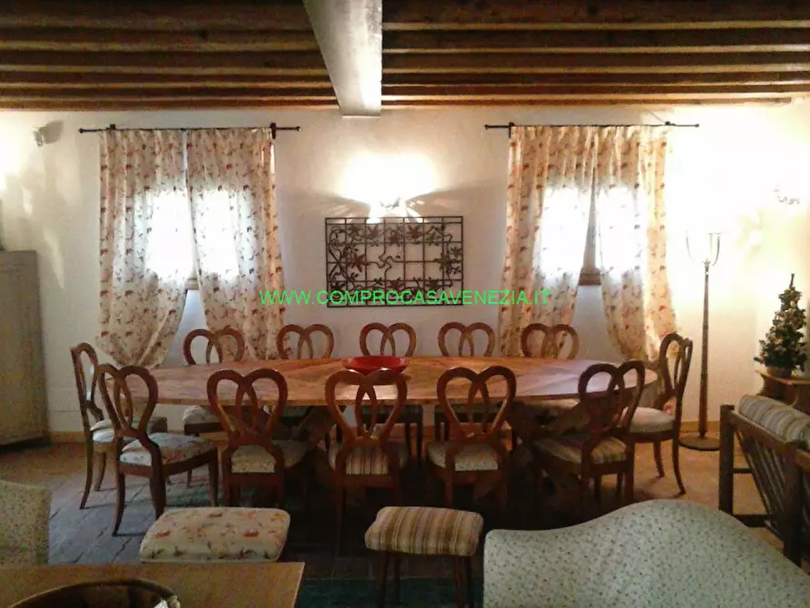 Immagine 13 di Bed & Breakfast in vendita  in sile a Spresiano