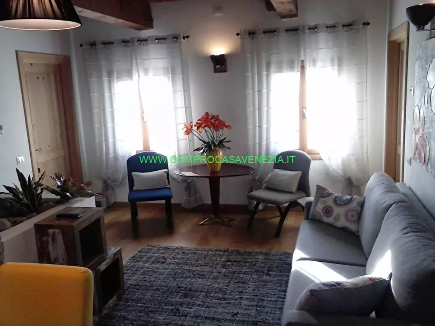 Immagine 17 di Bed & Breakfast in vendita  in sile a Spresiano