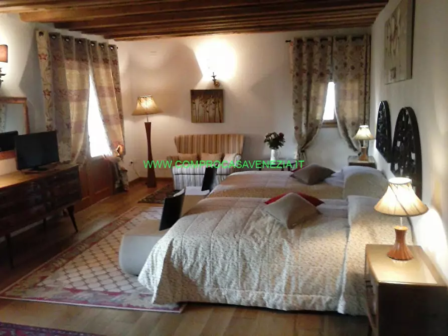 Immagine 18 di Bed & Breakfast in vendita  in sile a Spresiano