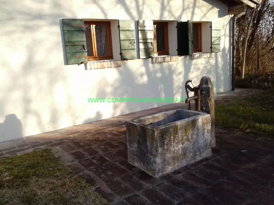 Immagine 26 di Bed & Breakfast in vendita  in sile a Spresiano