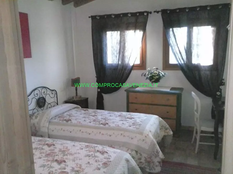 Immagine 46 di Bed & Breakfast in vendita  in sile a Spresiano