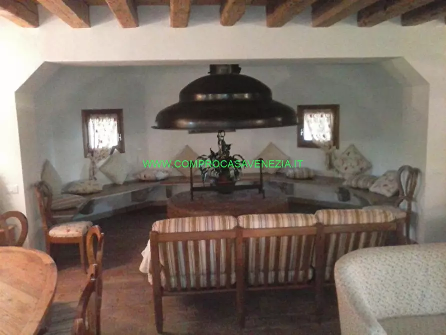 Immagine 54 di Bed & Breakfast in vendita  in sile a Spresiano