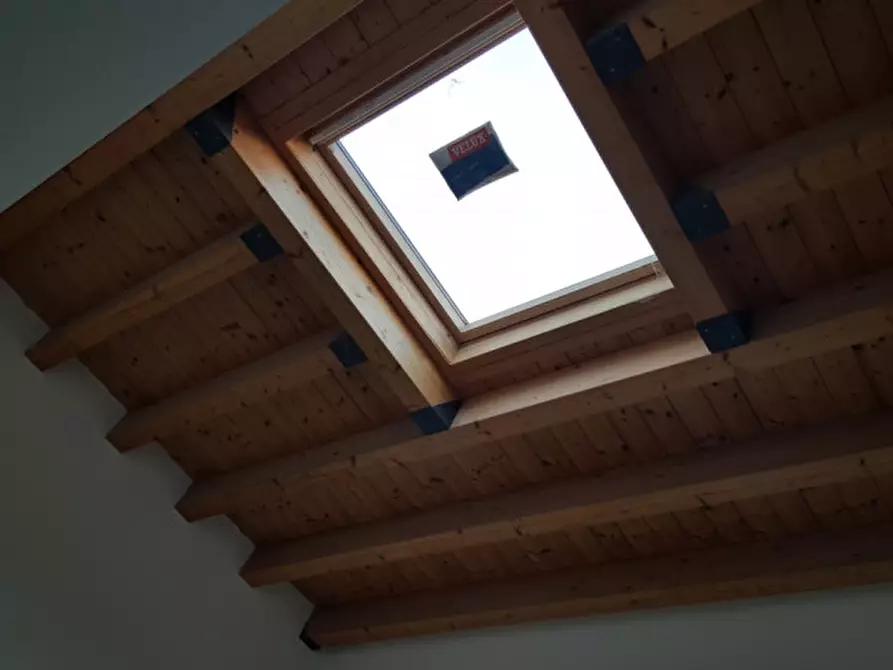 Immagine 6 di Appartamento in vendita  in Via P. Umberto a Este