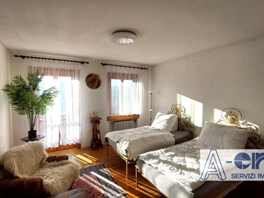 Immagine 2 di Casa indipendente in vendita  a Arsie'