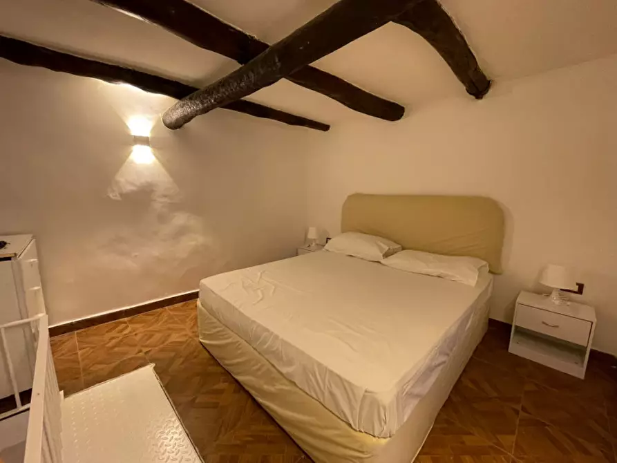 Immagine 20 di Appartamento in affitto  in C.so Vittorio Emanuele 307 a Napoli