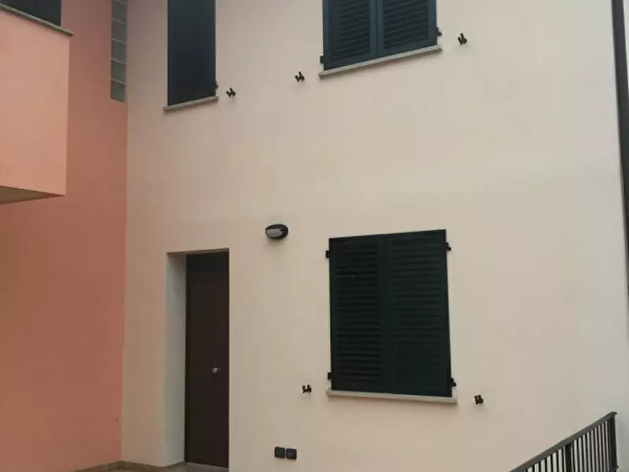 Immagine 10 di Villetta a schiera in vendita  a Roncofreddo