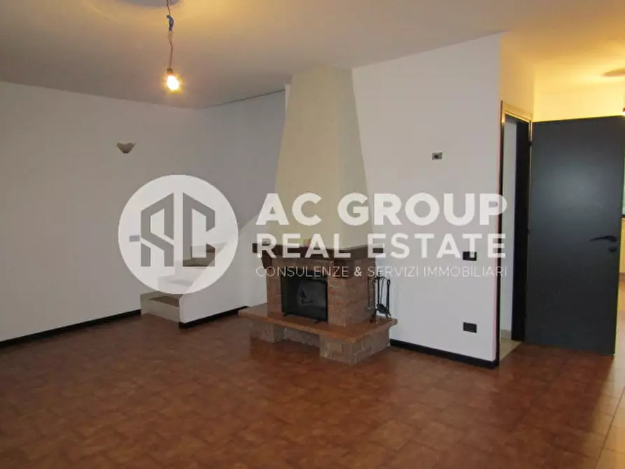 Immagine 4 di Villetta a schiera in vendita  in Via Caio Giulio Cesare a Saronno