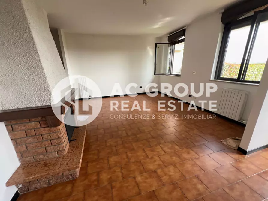 Immagine 5 di Villetta a schiera in vendita  in Via Caio Giulio Cesare a Saronno