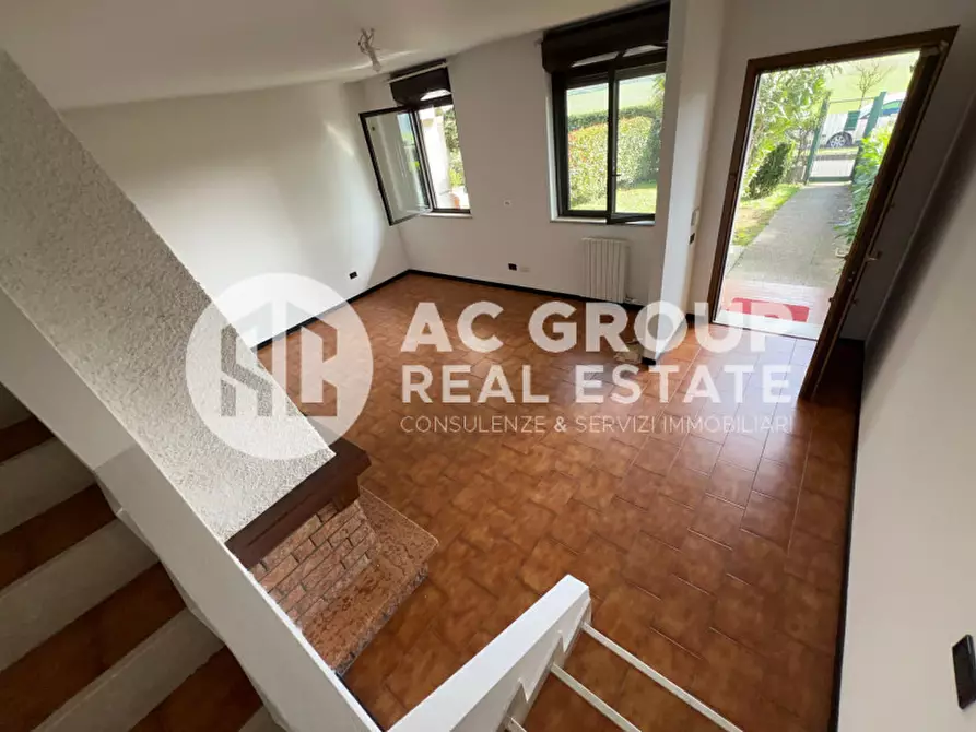 Immagine 6 di Villetta a schiera in vendita  in Via Caio Giulio Cesare a Saronno