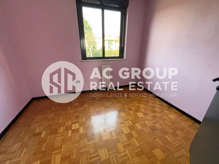 Immagine 15 di Villetta a schiera in vendita  in Via Caio Giulio Cesare a Saronno