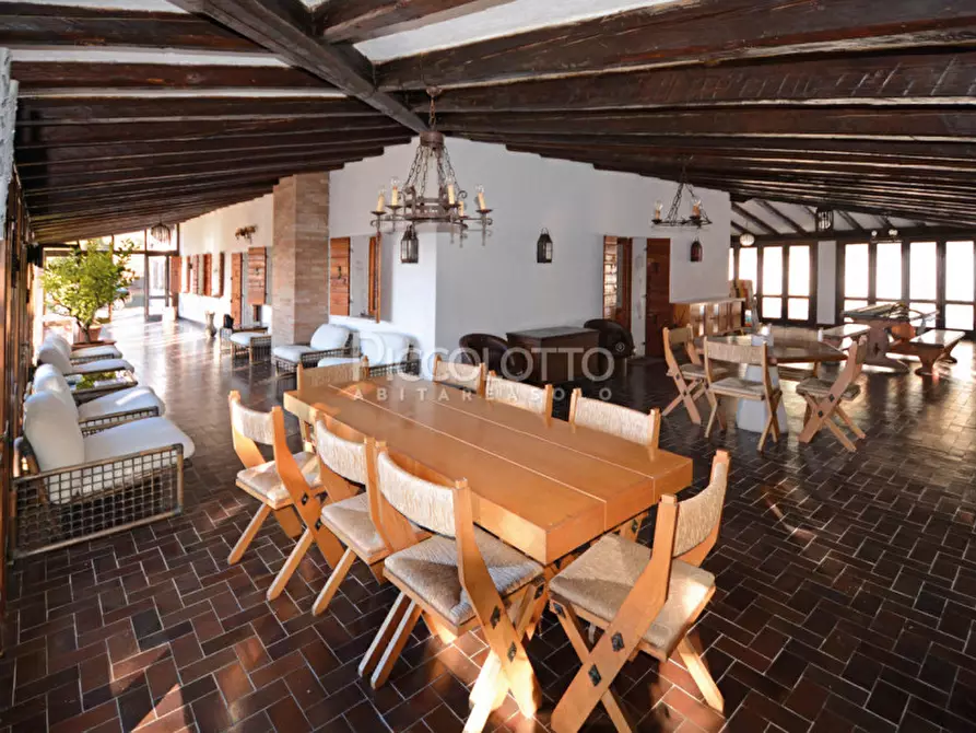 Immagine 5 di Villa in vendita  in Via Foresto Nuovo a Maser