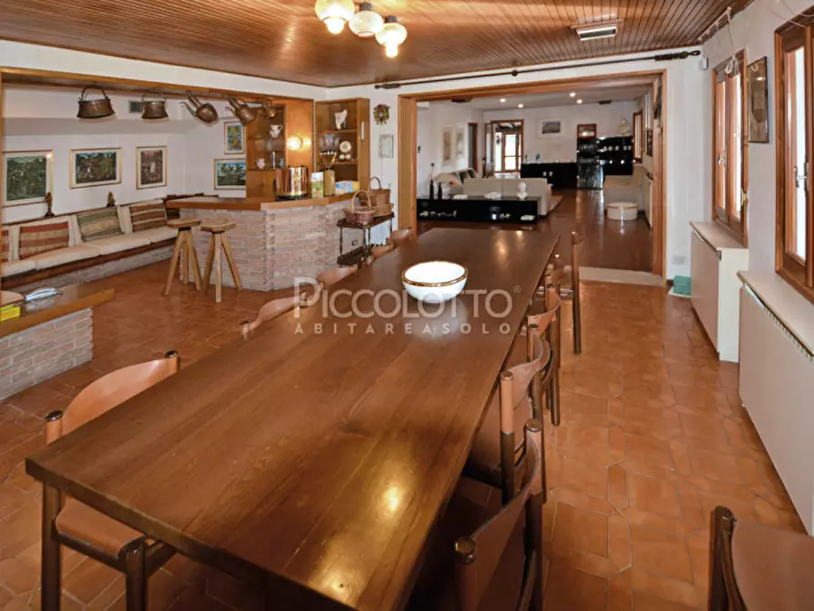 Immagine 11 di Villa in vendita  in Via Foresto Nuovo a Maser