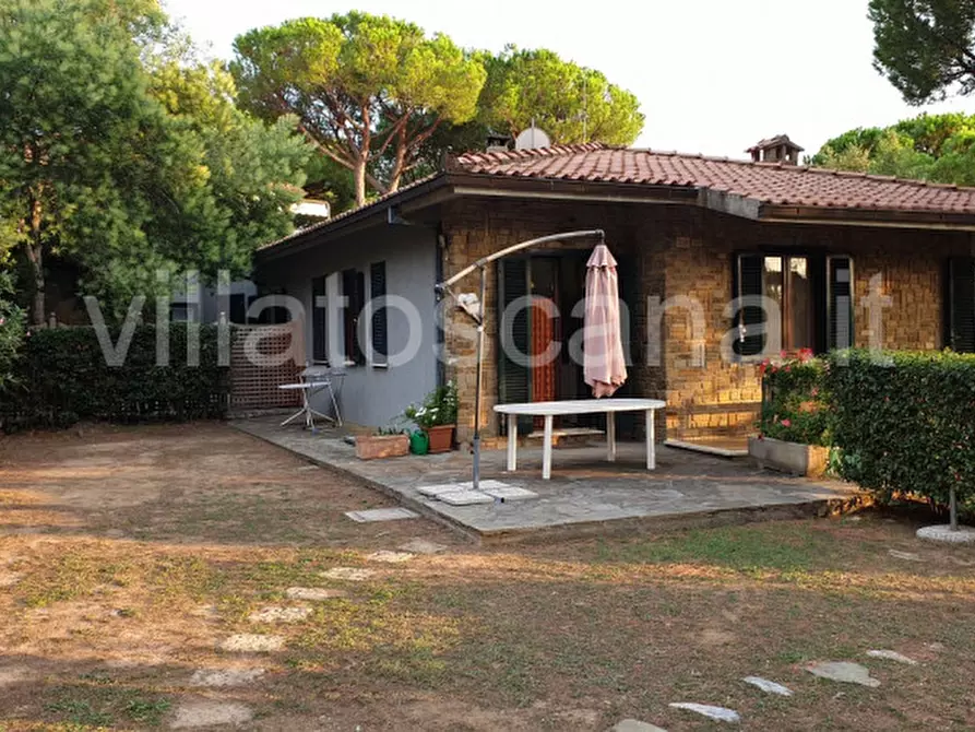 Immagine 19 di Casa trifamiliare in vendita  a Castiglione Della Pescaia