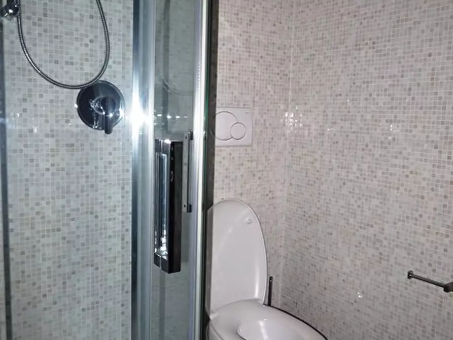 Immagine 5 di Ufficio in vendita  in via Treviso a Parma