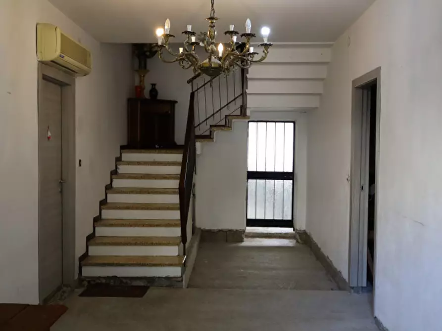 Immagine 3 di Casa indipendente in vendita  in via Foscari a Loreggia