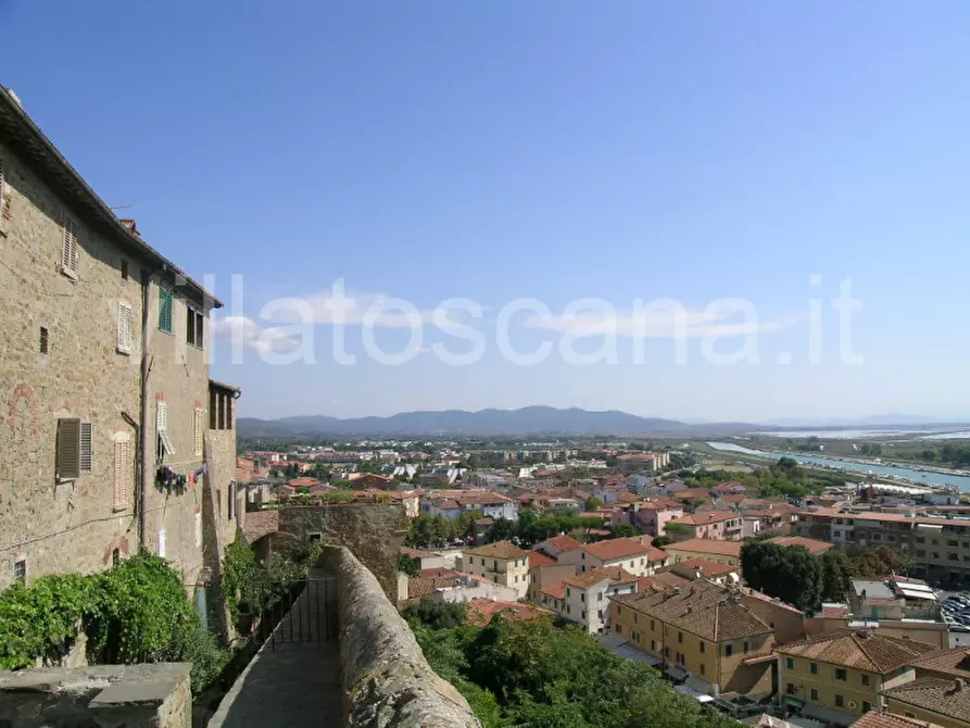 Immagine 21 di Appartamento in vendita  a Castiglione Della Pescaia