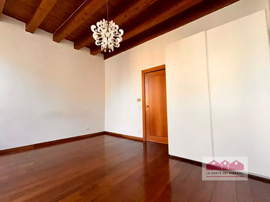 Immagine 8 di Appartamento in affitto  in Contrà della Fascina 20 a Vicenza