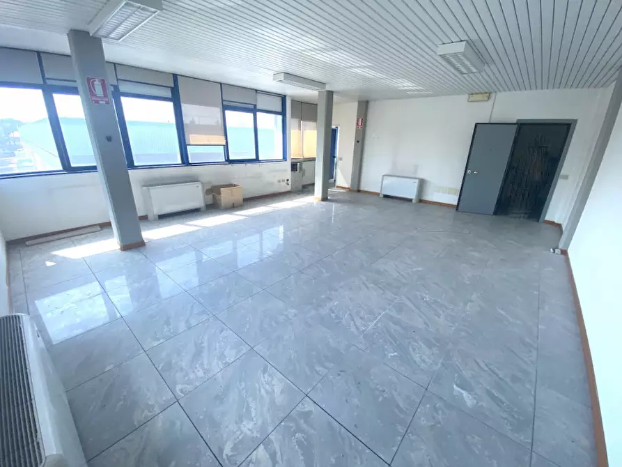 Immagine 1 di Ufficio in affitto  in PIEVESESTINA a Cesena