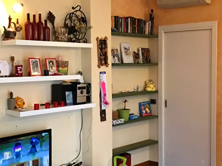 Immagine 4 di Appartamento in vendita  a Rimini