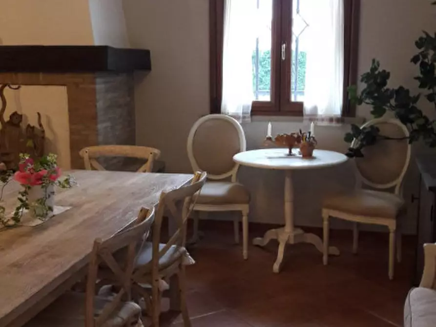 Immagine 6 di Casa indipendente in vendita  a Rimini