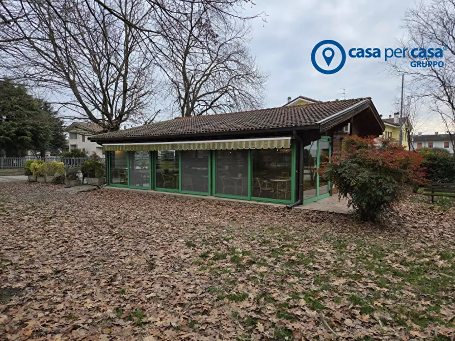 Immagine 18 di Attività commerciale in vendita  in Via Placido Cortese a Rovigo