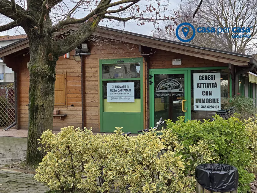 Immagine 22 di Attività commerciale in vendita  in Via Placido Cortese a Rovigo