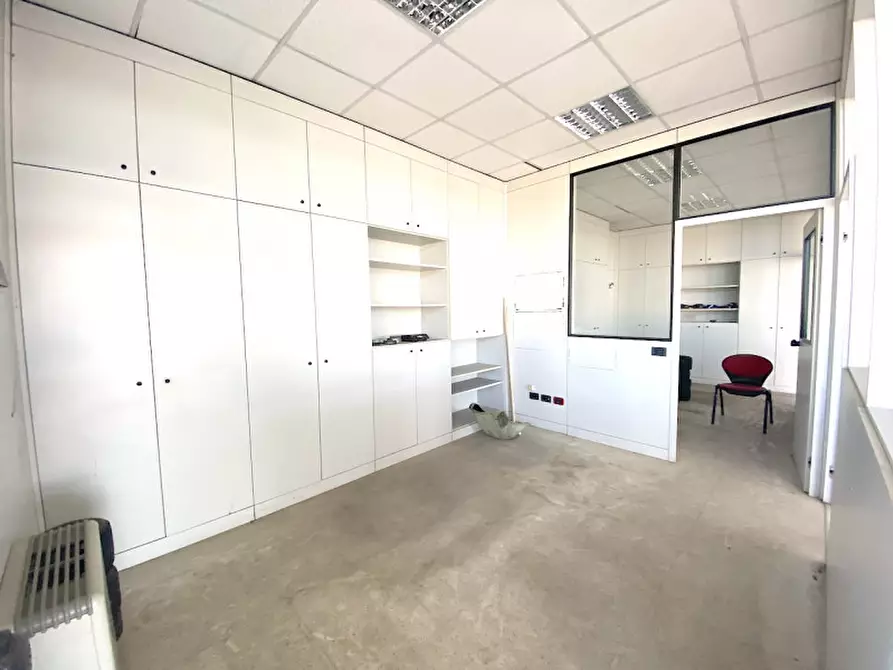 Immagine 6 di Capannone industriale in vendita  in VIA ROMAGNA a Cesena