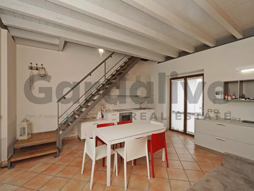 Immagine 5 di Appartamento in vendita  in Via del Panorama 36 a Salò