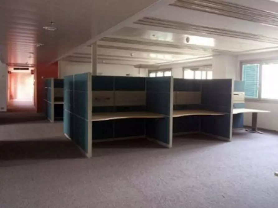 Immagine 10 di Ufficio in affitto  in VIA CAMPANIA a Monza