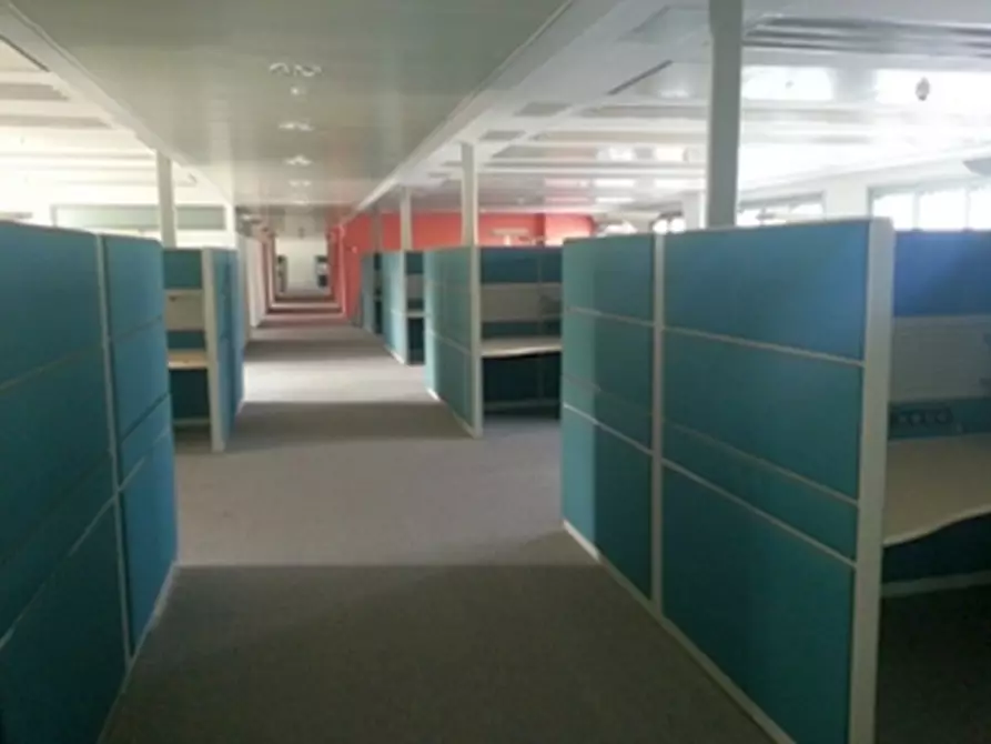 Immagine 13 di Ufficio in affitto  in VIA CAMPANIA a Monza