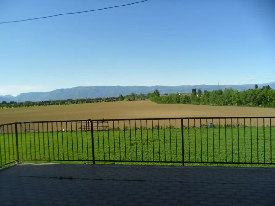 Immagine 20 di Casa bifamiliare in vendita  in via xxv aprile a Quinto Vicentino