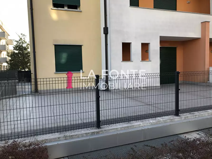 Immagine 1 di Appartamento in vendita  in piazza virerbi a Pianiga