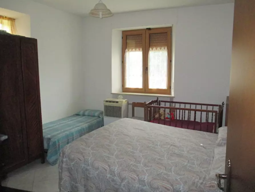 Immagine 16 di Rustico / casale in vendita  a Ostra