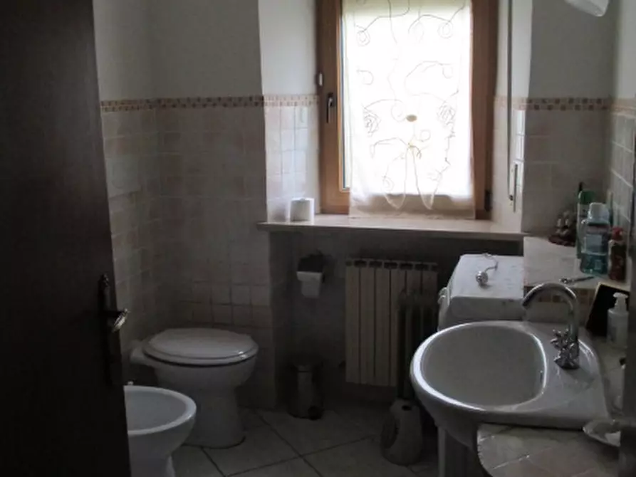 Immagine 17 di Rustico / casale in vendita  a Ostra