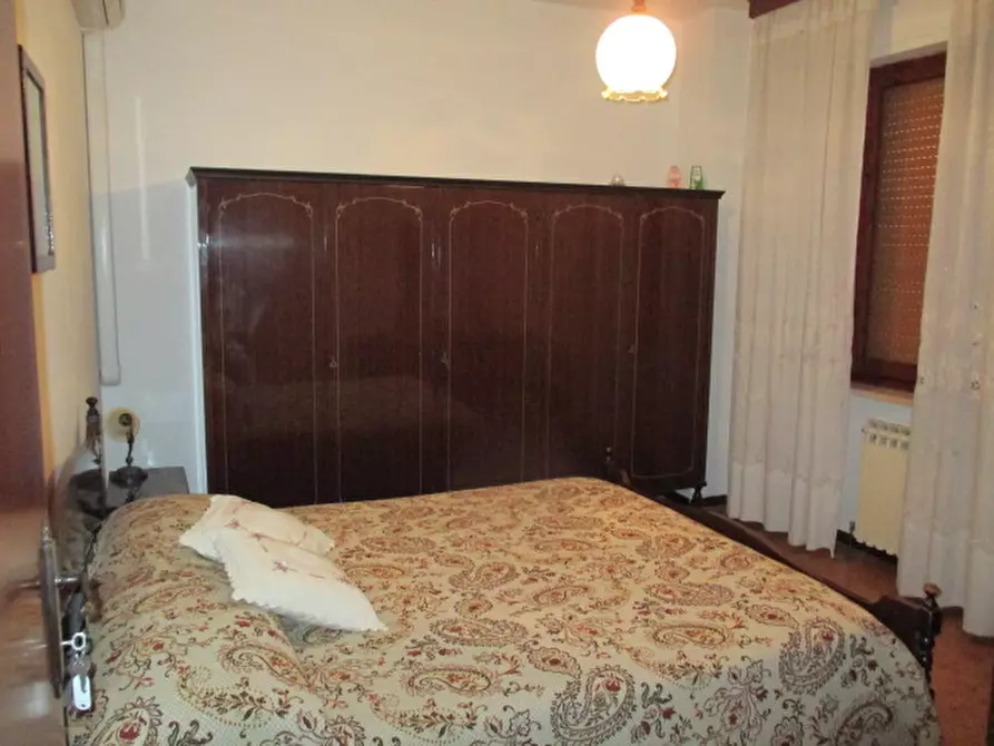 Immagine 35 di Rustico / casale in vendita  a Ostra