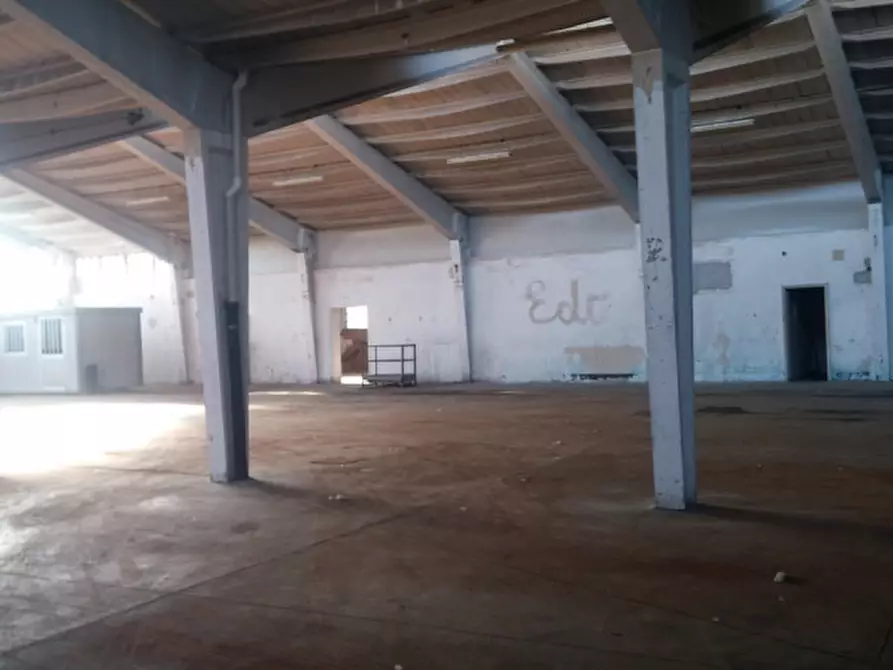 Immagine 14 di Capannone industriale in vendita  in VIA PODGORA a Vimercate