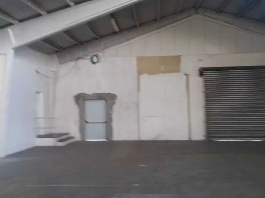 Immagine 19 di Capannone industriale in vendita  in VIA PODGORA a Vimercate