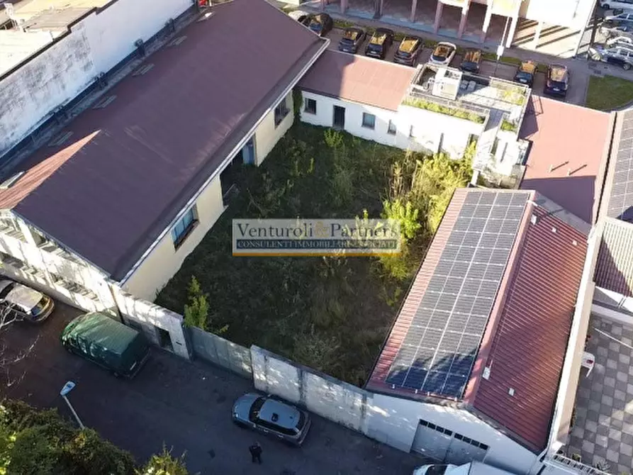 Immagine 1 di Ufficio in vendita  in via divisione acqui a Brescia