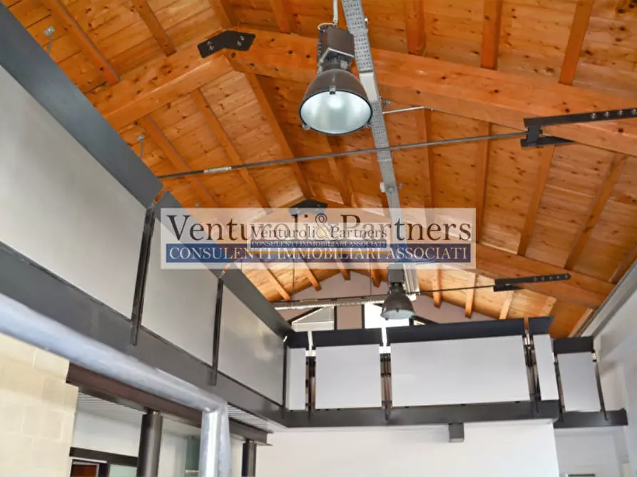 Immagine 5 di Ufficio in vendita  in via divisione acqui a Brescia