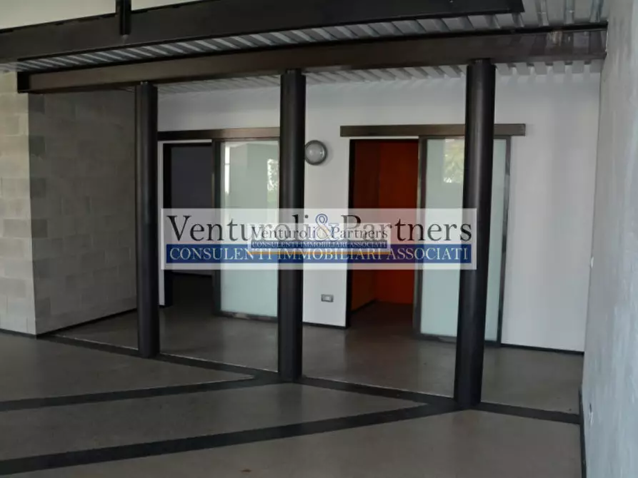Immagine 17 di Ufficio in vendita  in via divisione acqui a Brescia