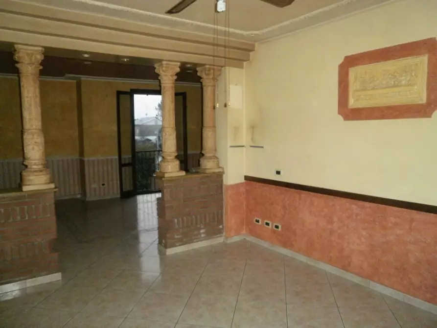 Immagine 4 di Appartamento in affitto  a Gonzaga