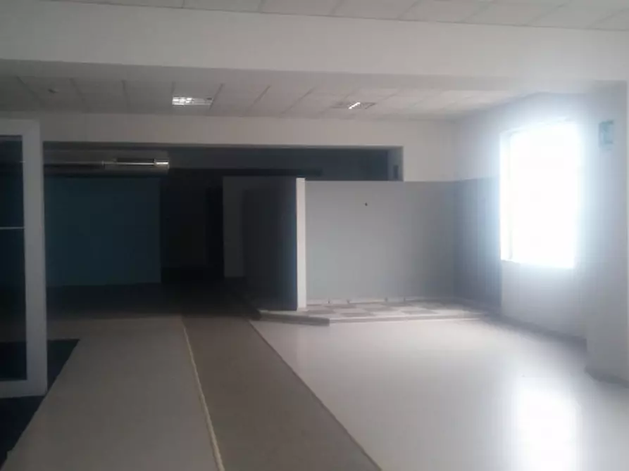 Immagine 13 di Negozio in affitto  in STRADA ANTICA CASSANESE a Vignate