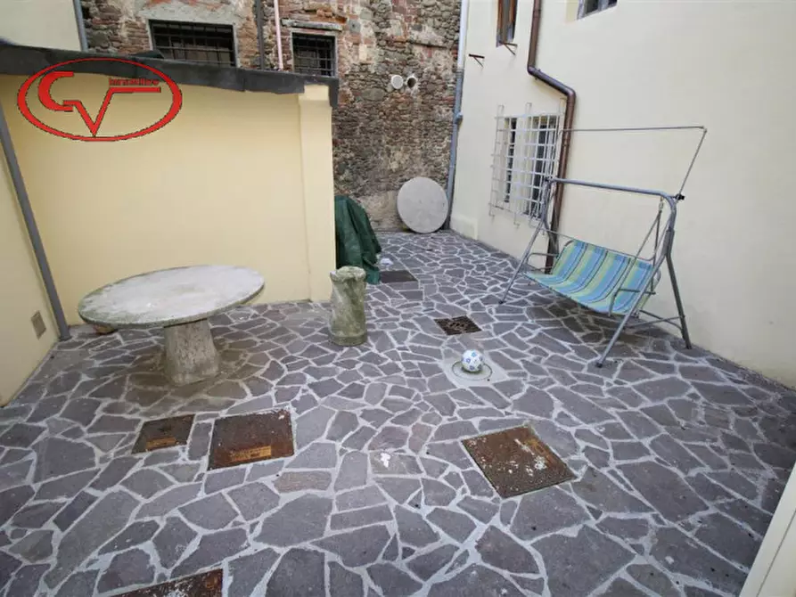 Immagine 4 di Appartamento in vendita  in via isidoro del lungo a Montevarchi