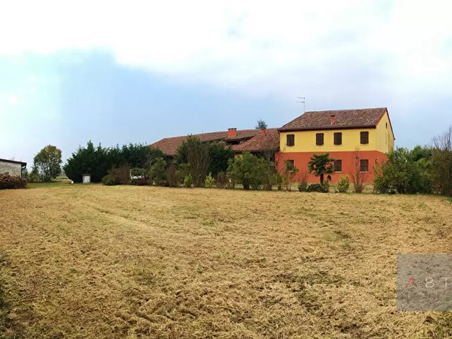 Immagine 1 di Casa indipendente in vendita  a Piazzola Sul Brenta