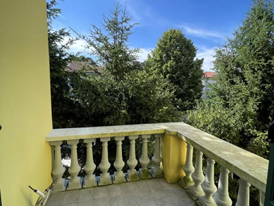 Immagine 20 di Villa in affitto  a Suzzara