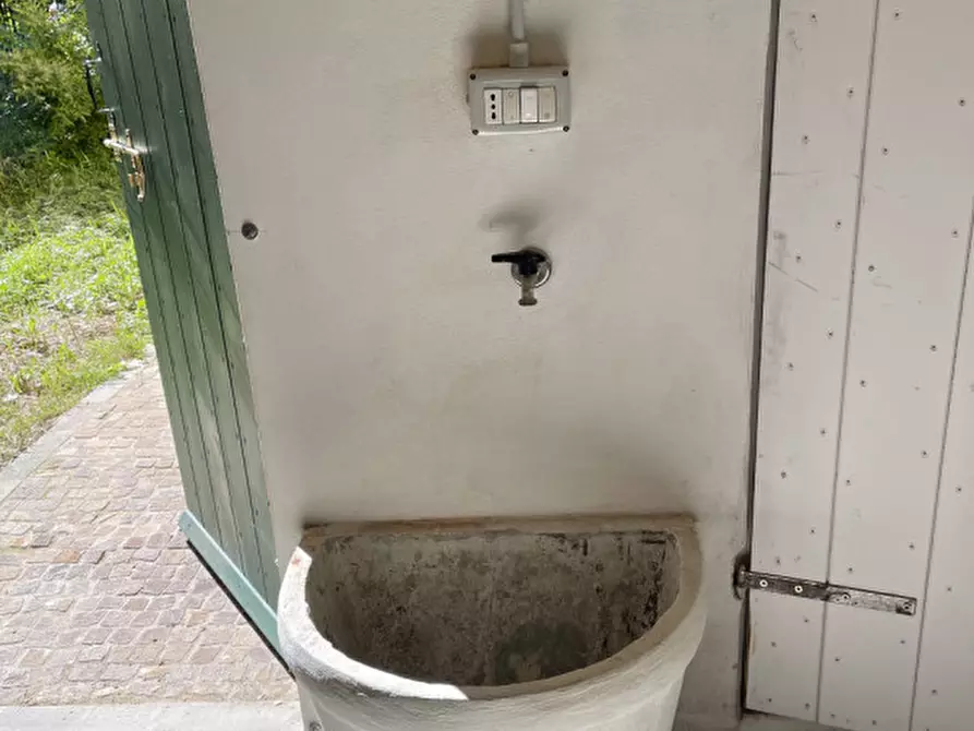 Immagine 29 di Villa in affitto  a Suzzara