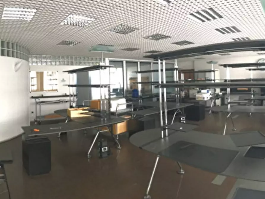 Immagine 2 di Ufficio in affitto  in VIA ZAVAGLIA a Cesena