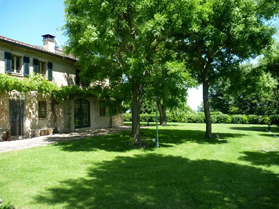 Immagine 19 di Rustico / casale in vendita  in Strada San Nicola a Pesaro