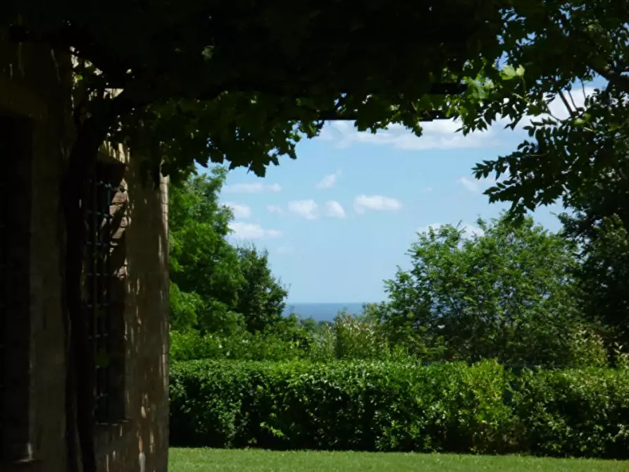 Immagine 21 di Rustico / casale in vendita  in Strada San Nicola a Pesaro